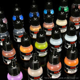WZK67161: Intermediate Case: D&D Prismatic Paint (W1)