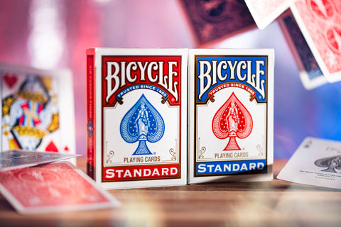 Bicycle Standard 2-Pack Red & Blue