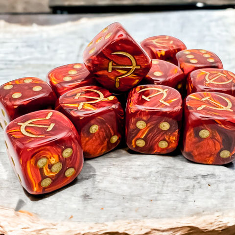 CHX29063 Scarab WW2 Dice Block - Soviet Scarlet/Gold (12 x 16mm D6) (Expected in stock on 27th June)